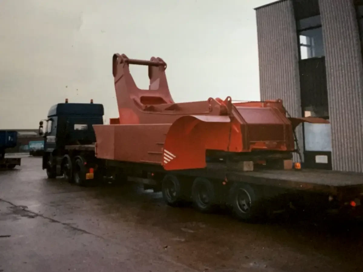 Transport of large steel fabrication component by Aldridge Fabrications (AF), Burntwood, Staffordshire.